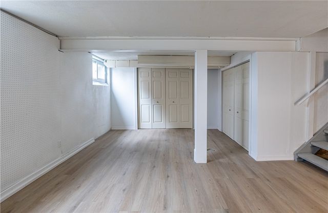 592 Guylyn Dr, Penn Hills, PA 15235