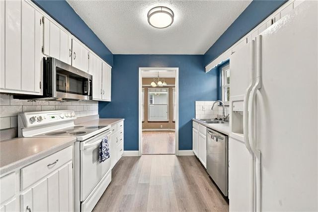 200 S Downey Avenue, Independence, MO 64056