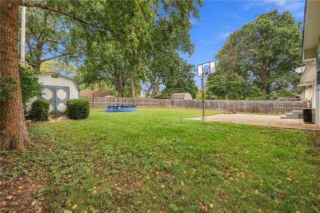 200 S Downey Avenue, Independence, MO 64056