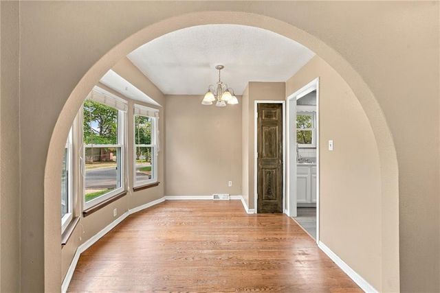 200 S Downey Avenue, Independence, MO 64056