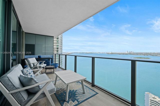 650 NE 32 3302, Miami, FL 33137