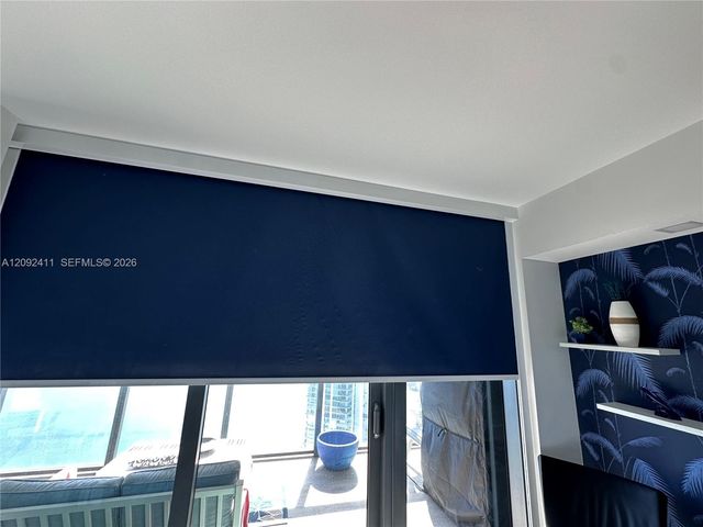 650 NE 32 3302, Miami, FL 33137