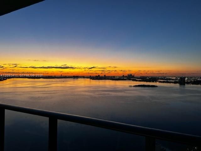 650 NE 32 3302, Miami, FL 33137