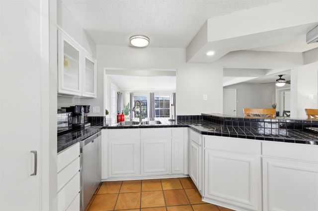 1487 Dogwood Trail, Lewisville, TX 75067