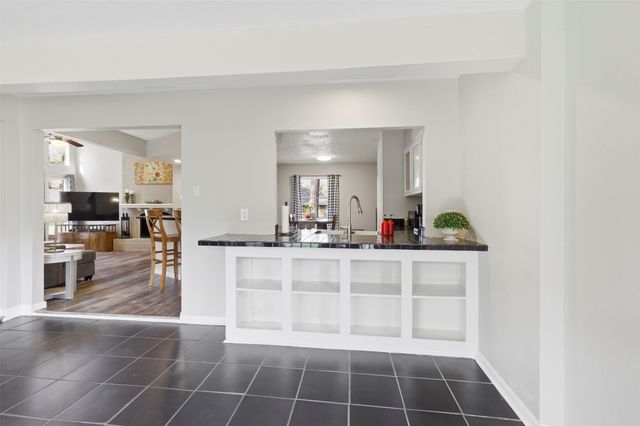 1487 Dogwood Trail, Lewisville, TX 75067