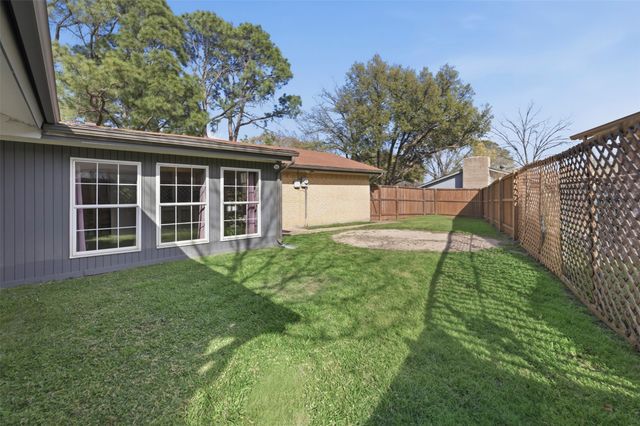 1487 Dogwood Trail, Lewisville, TX 75067