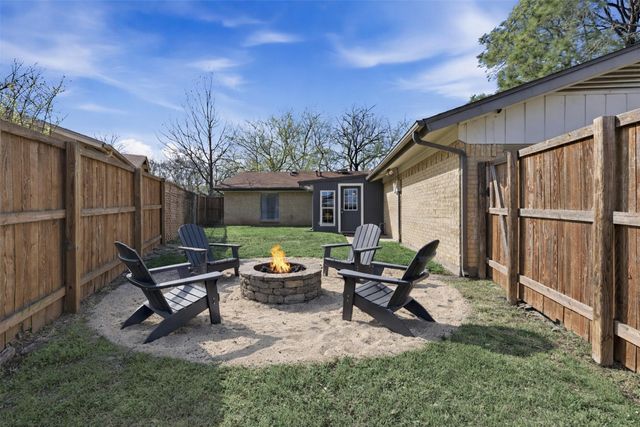 1487 Dogwood Trail, Lewisville, TX 75067