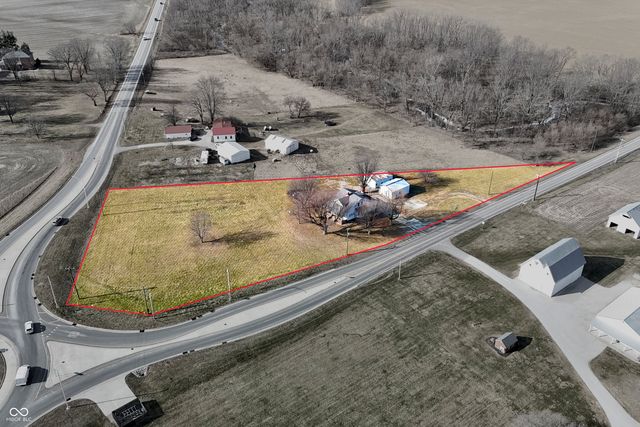 876 N Centerline Road, Franklin, IN 46131
