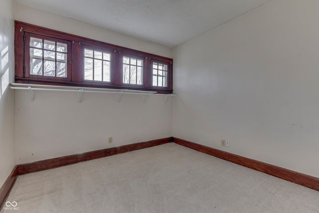 876 N Centerline Road, Franklin, IN 46131