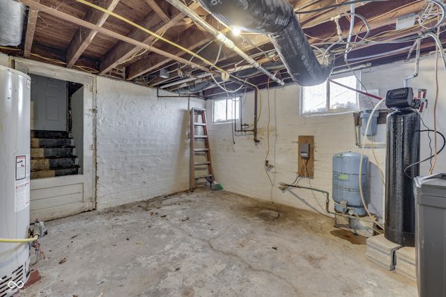 876 N Centerline Road, Franklin, IN 46131