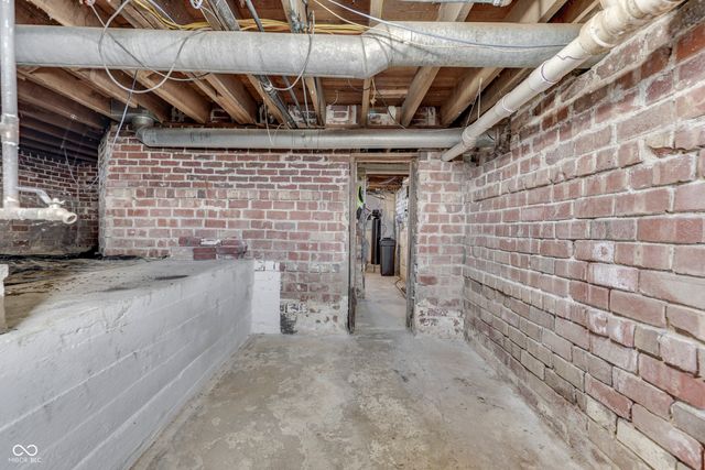 876 N Centerline Road, Franklin, IN 46131