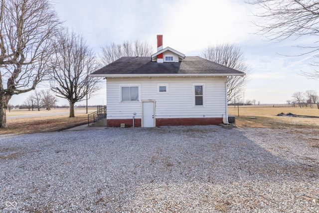 876 N Centerline Road, Franklin, IN 46131