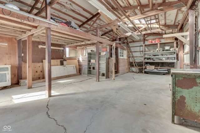 876 N Centerline Road, Franklin, IN 46131