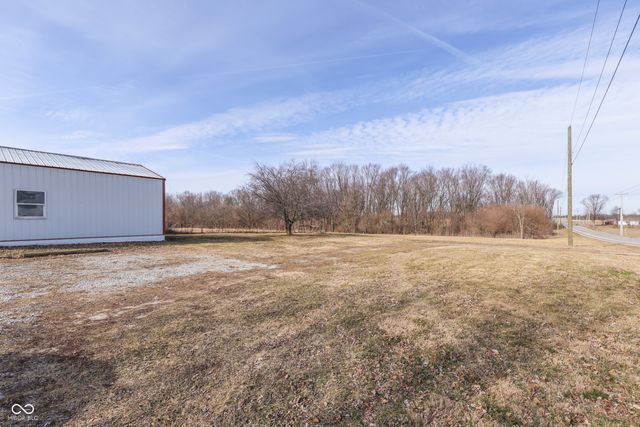 876 N Centerline Road, Franklin, IN 46131