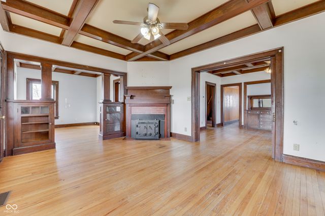 876 N Centerline Road, Franklin, IN 46131