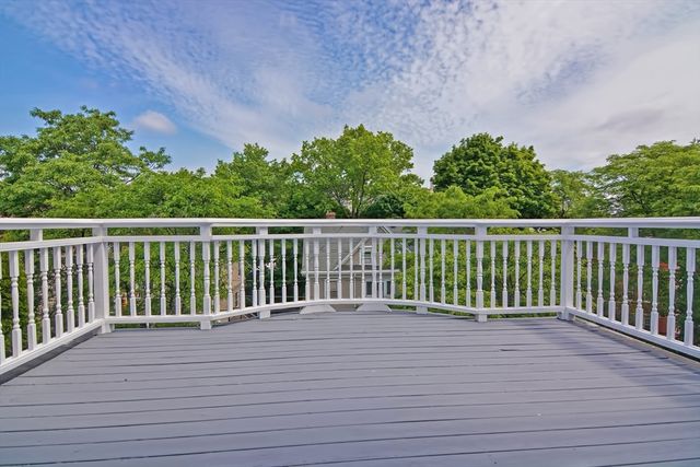 91 University Rd 2, Brookline, MA 02445