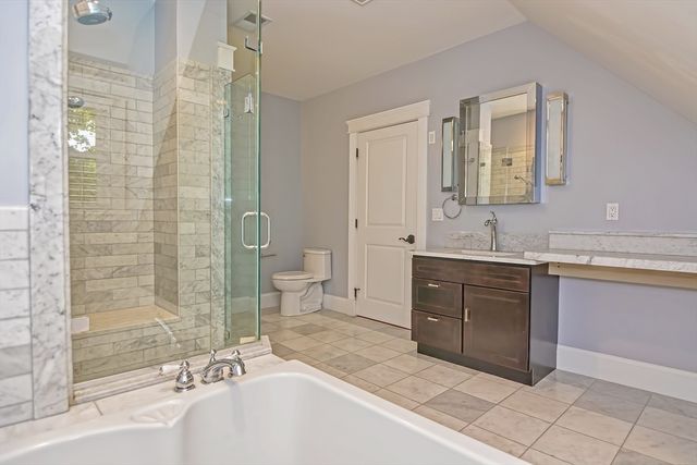 91 University Rd 2, Brookline, MA 02445
