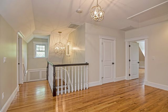 91 University Rd 2, Brookline, MA 02445