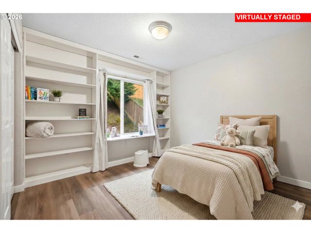 3130 Nw PACIFIC RIM Dr, Camas, WA 98607