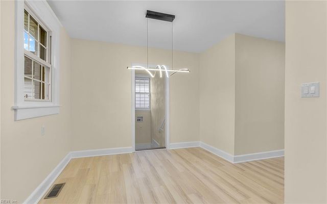 641 33rd ST, Newport News, VA 23607