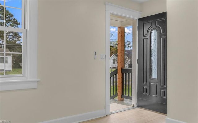 641 33rd ST, Newport News, VA 23607