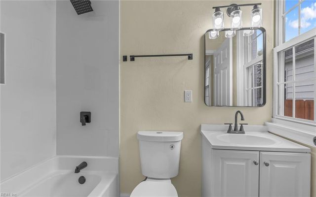 641 33rd ST, Newport News, VA 23607