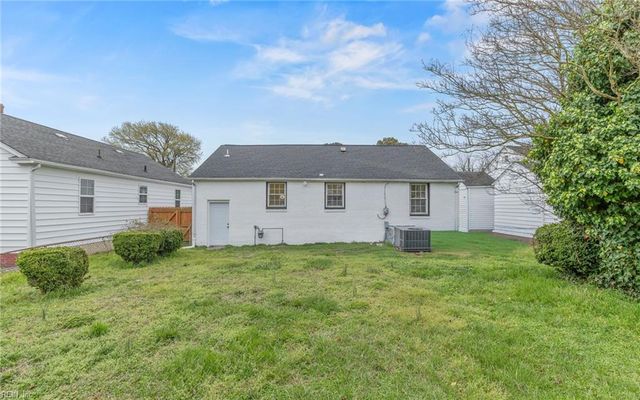 641 33rd ST, Newport News, VA 23607