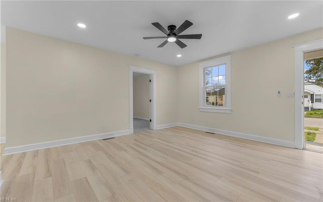 641 33rd ST, Newport News, VA 23607