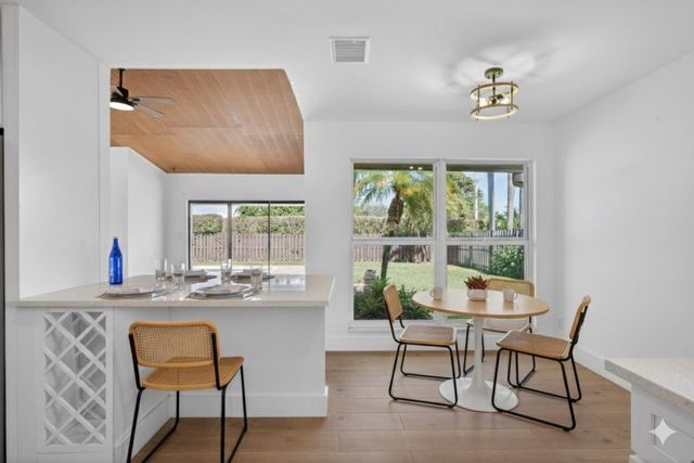 16780 Harbor Court, Weston, FL 33326