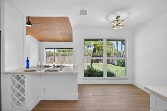 16780 Harbor Court, Weston, FL 33326