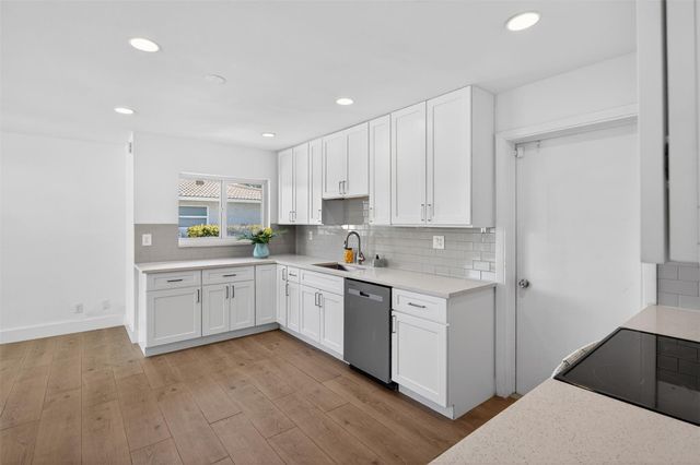 16780 Harbor Court, Weston, FL 33326