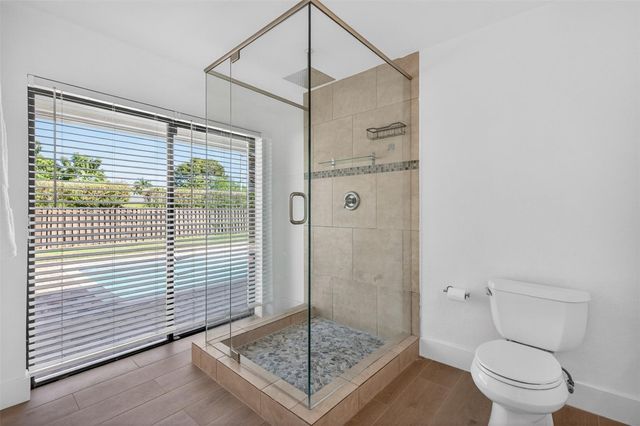 16780 Harbor Court, Weston, FL 33326