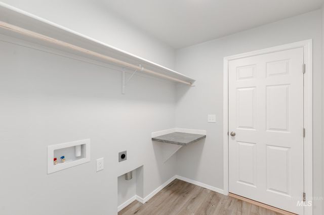4916 Blue Silver St, Caldwell, ID 83605