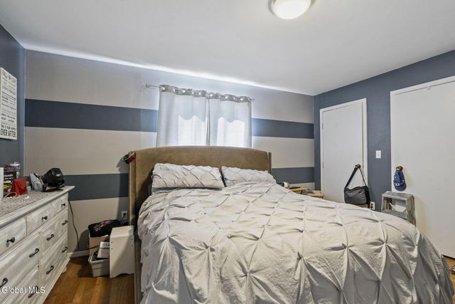 2 Ribbon Candy Lane, Schaghticoke, NY 12182