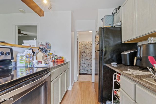 2 Ribbon Candy Lane, Schaghticoke, NY 12182