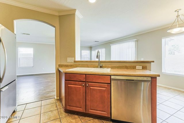 912 E MAYFIELD Circle, San Tan Valley, AZ 85143