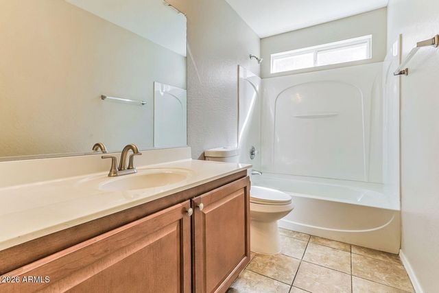912 E MAYFIELD Circle, San Tan Valley, AZ 85143