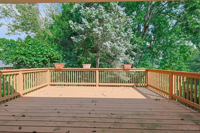 7306 Redondo Court, Madeira, OH 45243