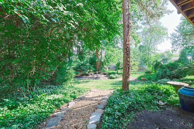 7306 Redondo Court, Madeira, OH 45243