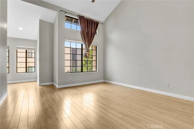 7900 Topanga Canyon Boulevard 15, Canoga Park, CA 91304