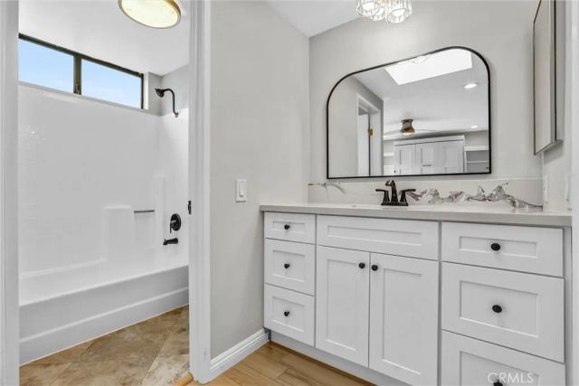 7900 Topanga Canyon Boulevard 15, Canoga Park, CA 91304