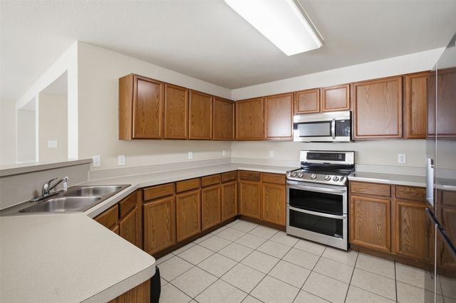 1159 Tomahawk Drive, Dallas, TX 75253