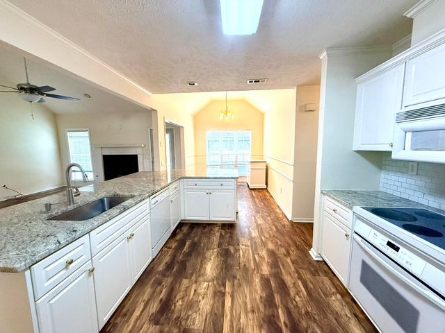 352 Saint Julian Place, North Augusta, SC 29860