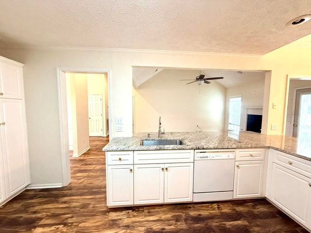 352 Saint Julian Place, North Augusta, SC 29860