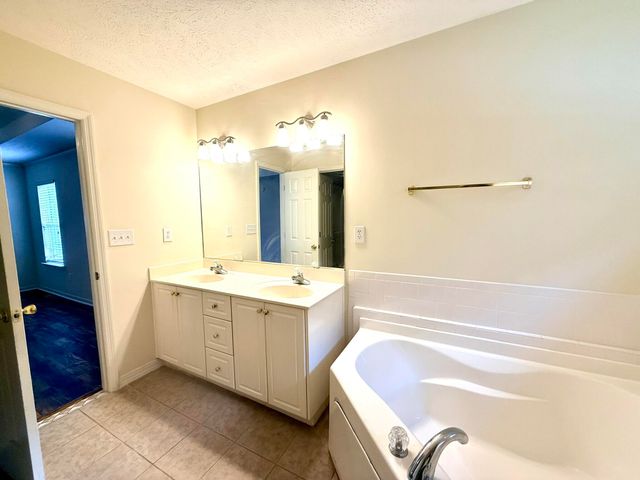 352 Saint Julian Place, North Augusta, SC 29860