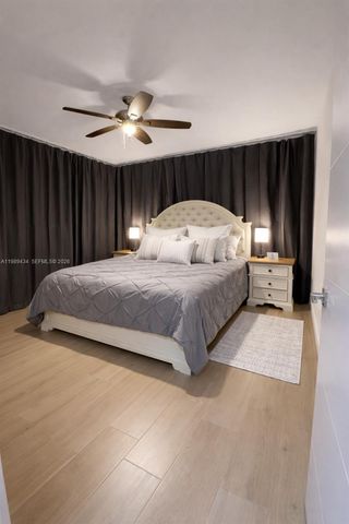 13451 SW 74th Ave ., Pinecrest, FL 33156