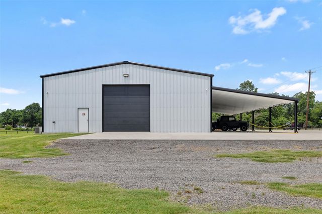 1229 State Highway 36 N, Caldwell, TX 77836