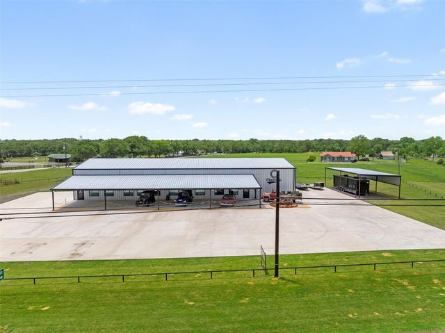 1229 State Highway 36 N, Caldwell, TX 77836