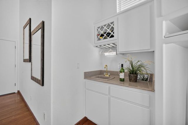 170 Black Powder Circle, Folsom, CA 95630