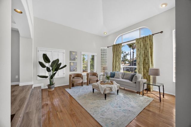 170 Black Powder Circle, Folsom, CA 95630